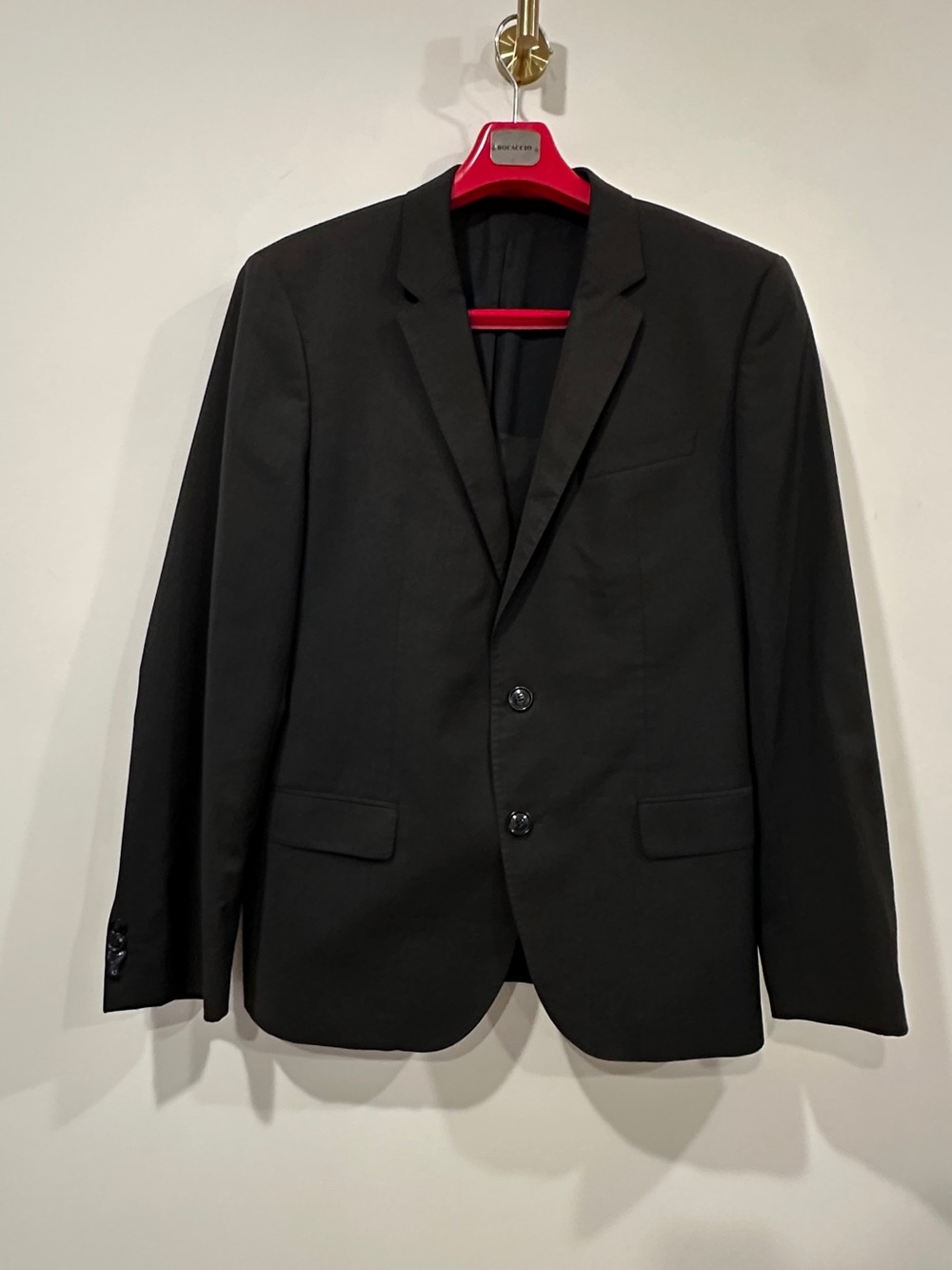 HUGO Hugo Boss Men’s Black 2-Piece Suit – Genius – Size 42S / 52C - Picture 4 of 16